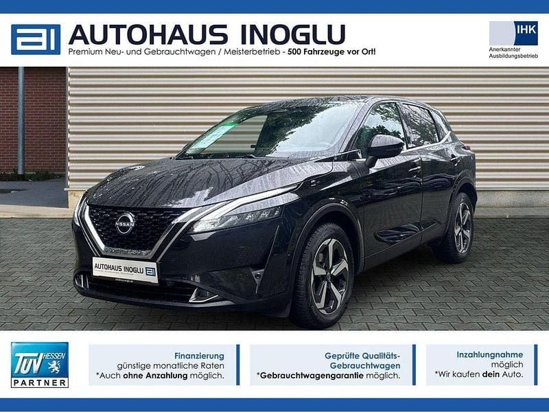Schwarz black (metallic) Gebraucht 2024 Nissan Qashqai N-Connecta SUV | 21.480 € - Bild 1/4