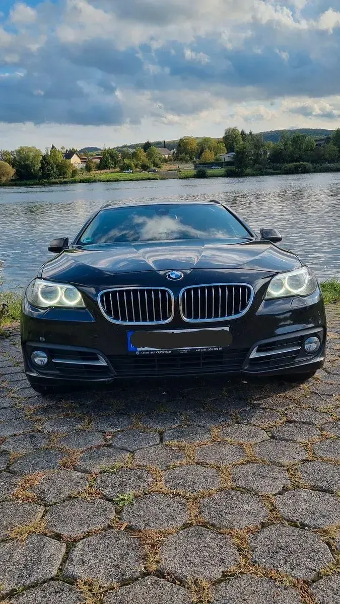 Gebraucht BMW 530 258 PS (189 kW) 2014 Schwarz Kombi