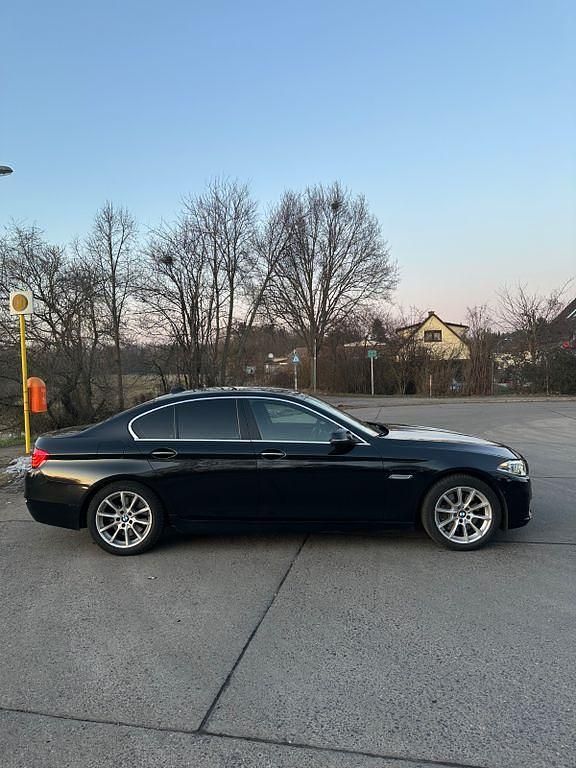 Gebraucht BMW 530 258 PS (189 kW) 2016 Schwarz Limousine