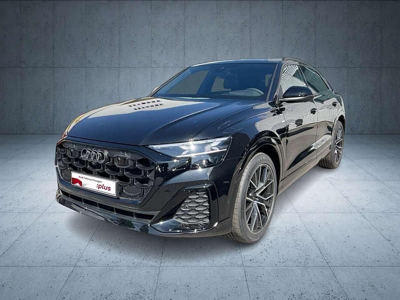 Gebraucht Audi Q8 Sport 286 PS (210 kW) 2025 Mythosschwarz metallic SUV