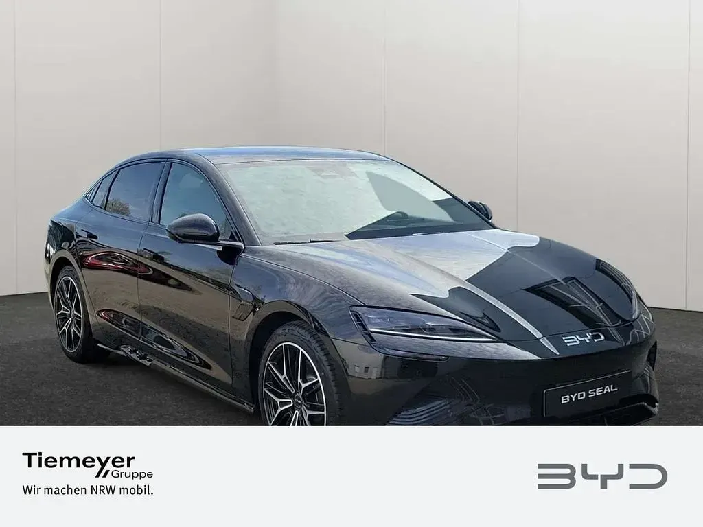 Neu BYD Seal 389 kW (530 PS) 2026 Obsidian black Limousine