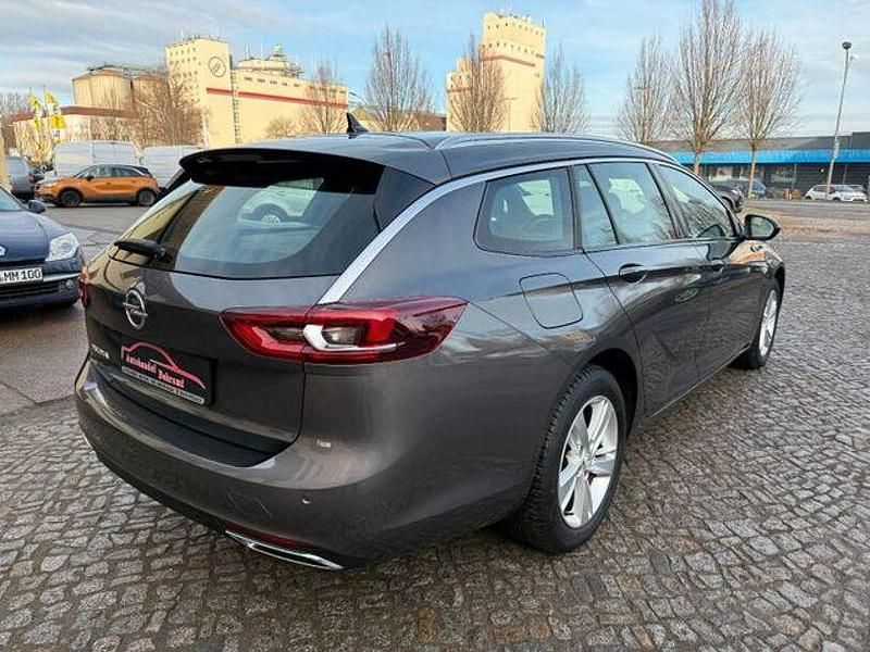 Gebraucht Opel Insignia Elegance 74 PS (54 kW) 2017 Andere Kombi