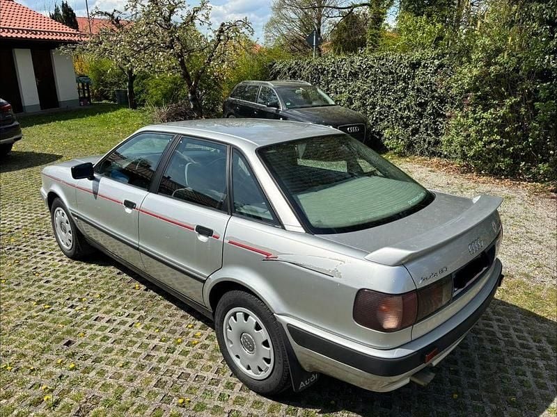 Second-hand Audi 80 116 CP (85 kW) 1992 Gri Berlinǎ