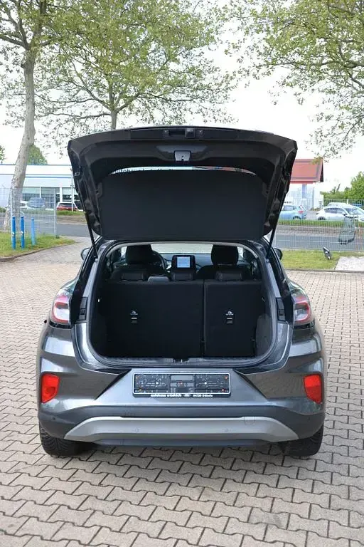 Gebraucht Ford Puma Titanium 125 PS (91 kW) 2022 Grau SUV