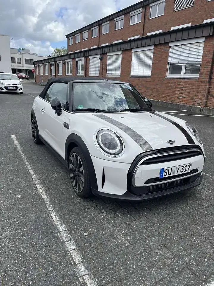 Gebraucht Mini Cooper Cabriolet 136 PS (100 kW) 2023 Weiß Cabrio