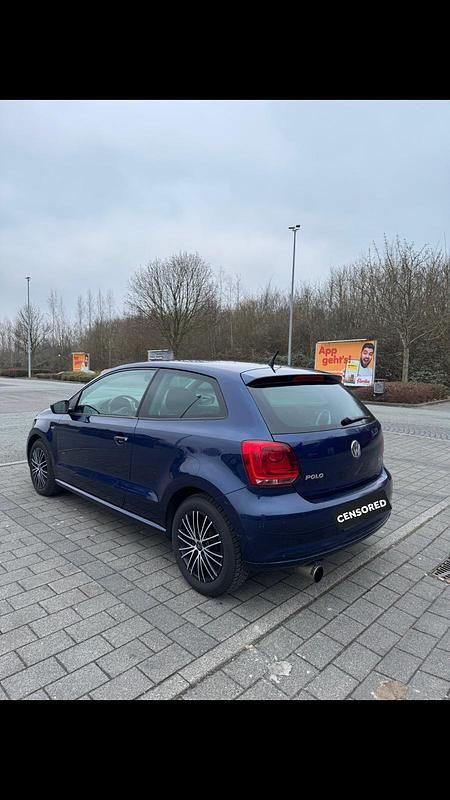 Gebraucht VW Polo Match 69 PS (50 kW) 2012 Blau Kleinwagen