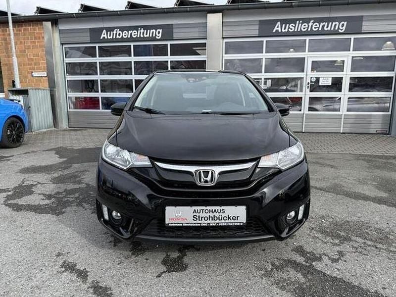 Gebraucht Honda Jazz Elegance 102 PS (75 kW) 2017 Crystal black pearl Kleinwagen