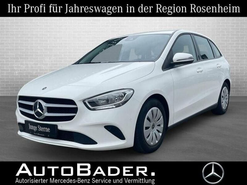 Gebraucht Mercedes B180 136 PS (100 kW) 2020 149 polarweiß Van / Kleinbus
