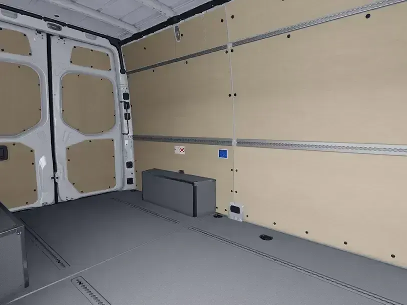 Second-hand Mercedes Sprinter 150 CP (110 kW) 2024 Andere Van