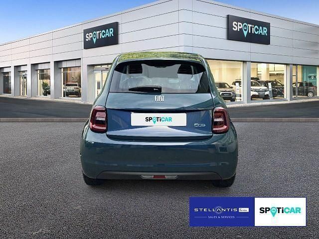 Gebraucht Fiat 500e 86 kW (118 PS) 2023 Grün Kleinwagen