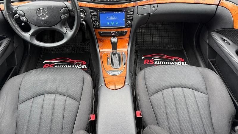 Gebraucht Mercedes E200 Elegance 184 PS (135 kW) 2007 Blau Kombi