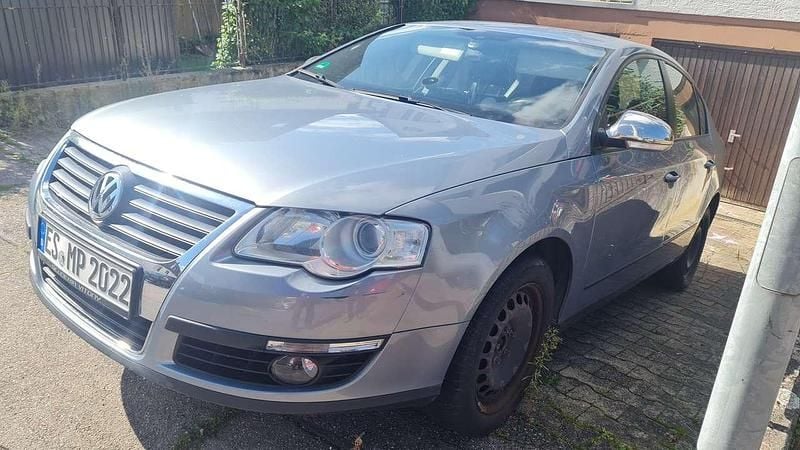 Gebraucht 2008 VW Passat Limousine | 2.999 € (Guter Preis) - Bild 1/4