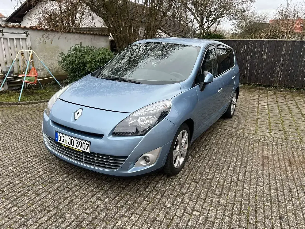 Gebraucht Renault Grand Scénic III Dynamique 131 PS (96 kW) 2010 Van / Kleinbus