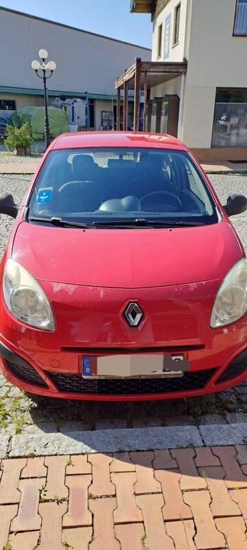 Rot Gebraucht 2009 Renault Twingo Expression Kleinwagen | 2.500 € (Etwas zu teuer) - Bild 1/4
