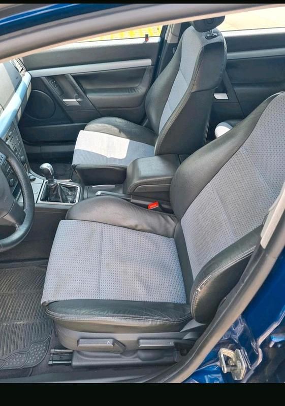Gebraucht Opel Vectra 175 PS (128 kW) 2004 Blau Limousine