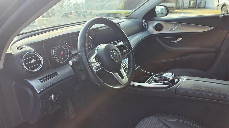 Gebraucht Mercedes E400 340 PS (250 kW) 2018 Schwarz Limousine