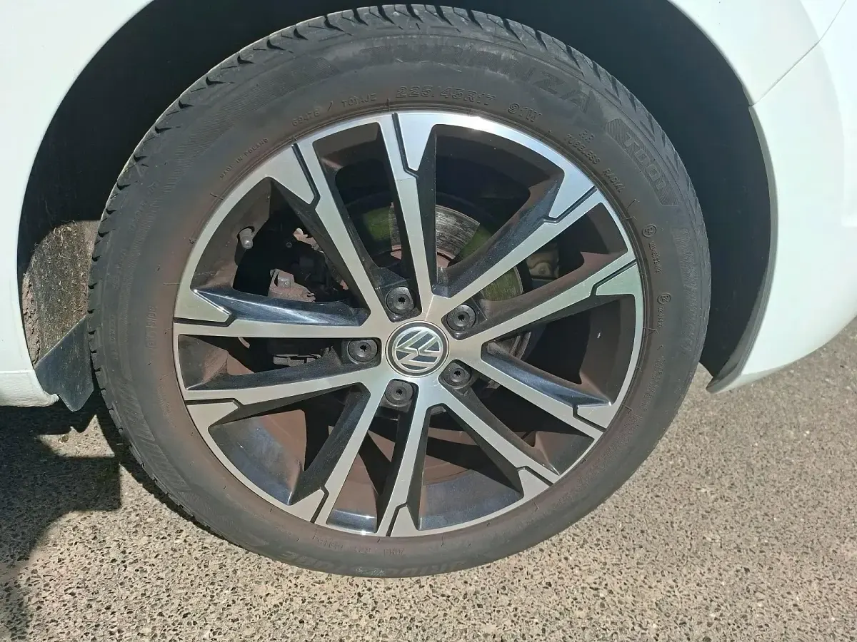 Gebraucht VW Golf VII Allstar 150 PS (110 kW) 2017 Weiß Kleinwagen