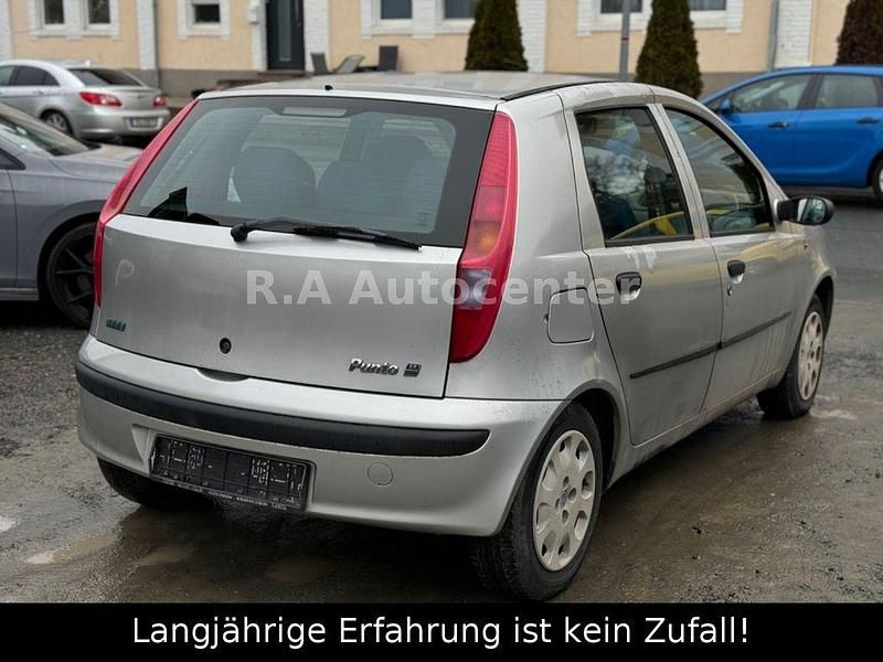 Gebraucht Fiat Punto 60 PS (44 kW) 2001 Silber Kleinwagen
