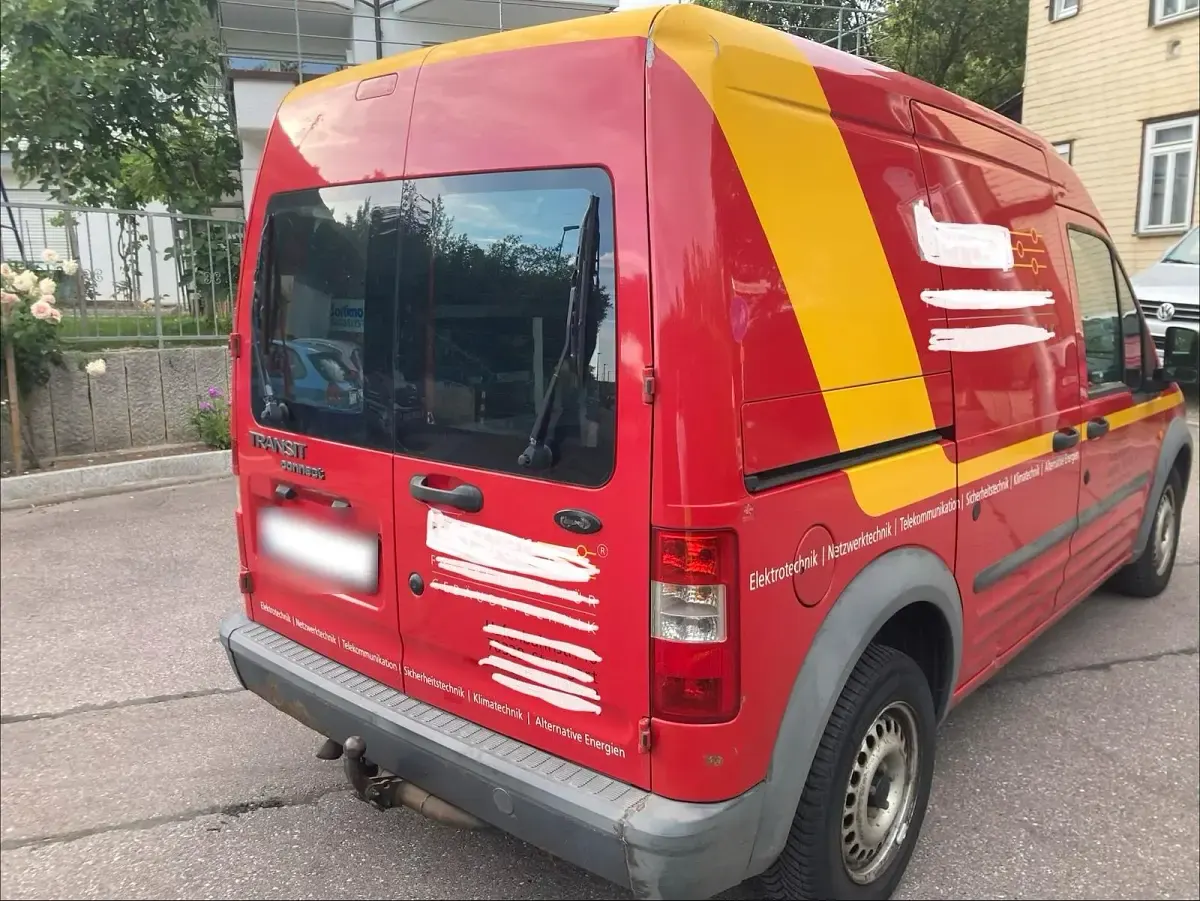 Gebraucht Ford Transit Connect 110 PS (80 kW) 2009 Rot Van / Kleinbus