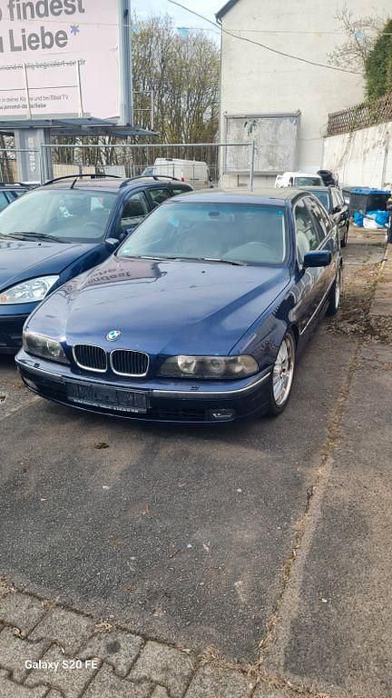 Gebraucht BMW 540 286 PS (210 kW) 1997 Blau Limousine