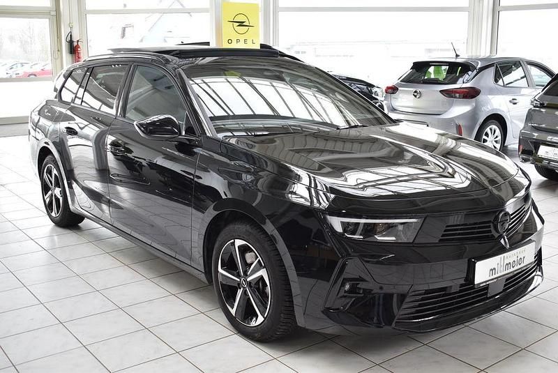 Gebraucht Opel Astra 131 PS (96 kW) 2025 Schwarz karbon schwarz met. Kombi