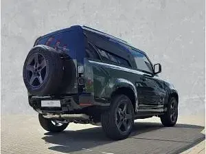Neu Land Rover Defender 200 PS (147 kW) 2026 Grün (woolstone green metallic) SUV
