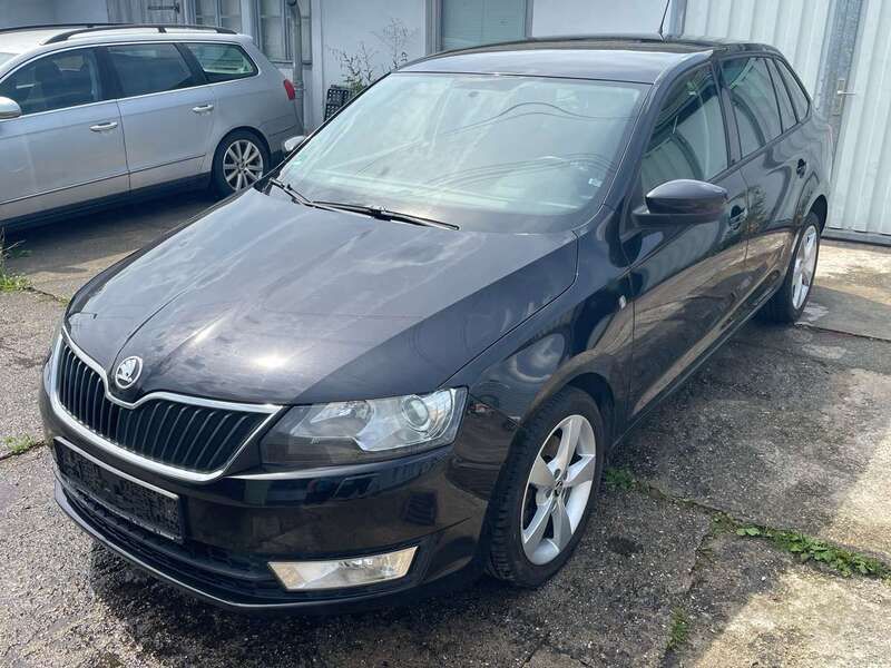 Schwarzmagic perleffekt Gebraucht 2014 Skoda Rapid Elegance Kleinwagen | 3.999 € (Fairer Preis) - Bild 1/4
