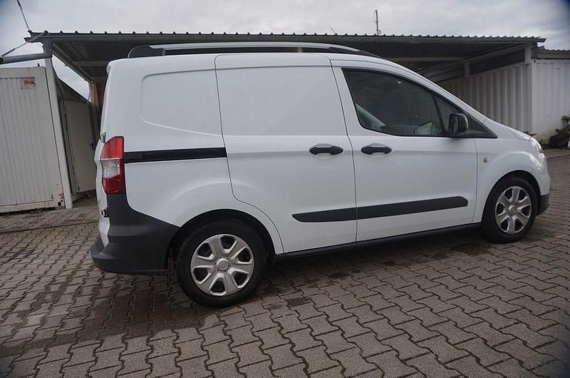 Gebraucht Ford Transit 75 PS (55 kW) 2021 Weiß Kombi