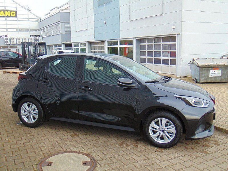 Gebraucht Mazda 2 Center-Line 116 PS (85 kW) 2022 Andere farbe Kleinwagen