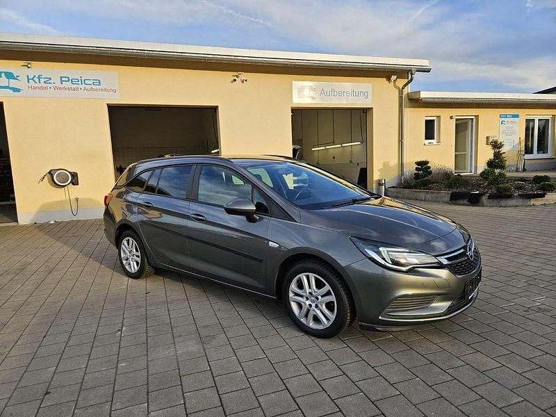 Gebraucht Opel Astra Edition 136 PS (100 kW) 2019 Grau Kombi