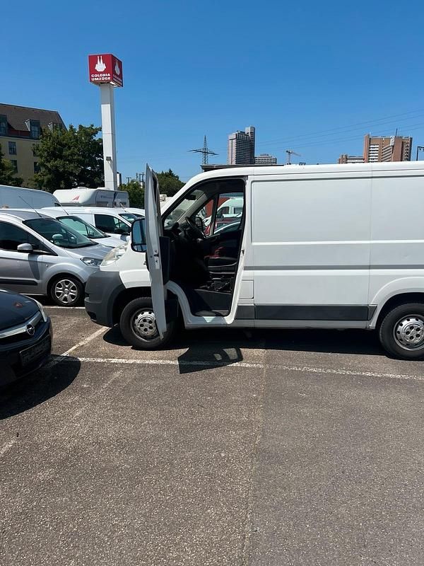 Gebraucht Fiat Ducato 130 PS (95 kW) 2012 Weiß Van