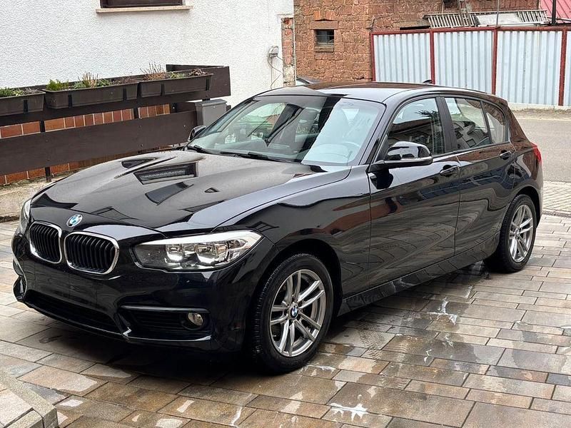 Gebraucht BMW 116 Advantage 116 PS (85 kW) 2018 Schwarz Kleinwagen