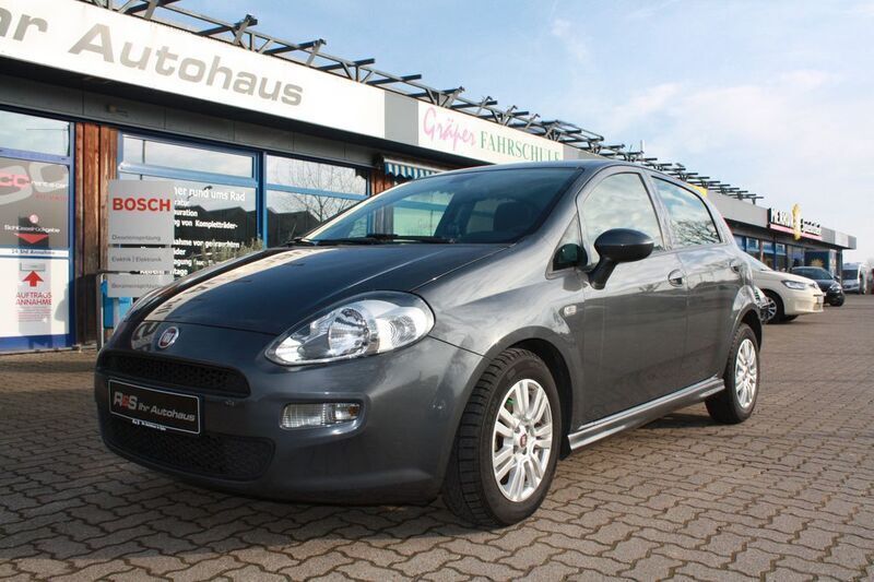 Colore esterno (grigio grafite Gebraucht 2015 Fiat Punto Pop Kleinwagen | 6.495 € (Etwas zu teuer) - Bild 1/4
