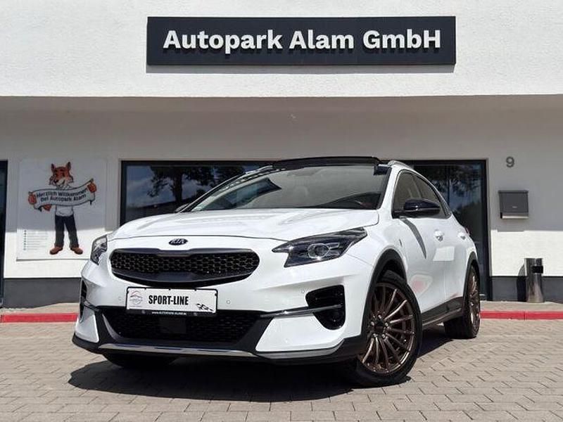 Weiß Gebraucht 2020 Kia XCeed Platinum Edition SUV | 22.999 € (Fairer Preis) - Bild 1/4