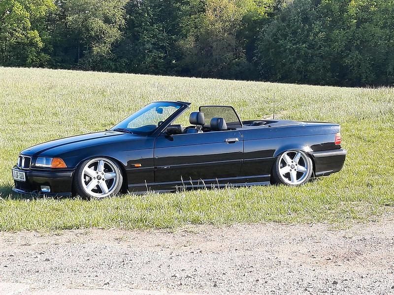 Gebraucht BMW 328 Cabriolet 193 PS (141 kW) 1996 Schwarz Cabrio