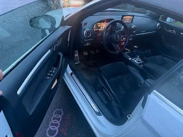 Gebraucht Audi A3 Cabriolet Ambiente 150 PS (110 kW) 2018 Weiß Cabrio