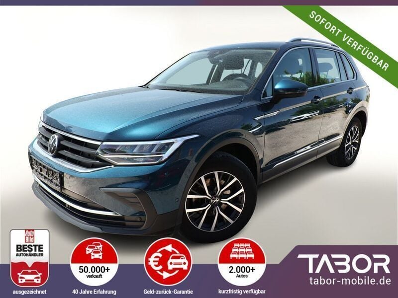 Blau Gebraucht 2022 VW Tiguan Life SUV | 24.388 € (Etwas zu teuer) - Bild 1/4