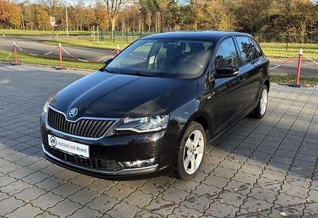 Schwarz Gebraucht 2018 Skoda Rapid Clever Limousine | 12.790 € (Etwas zu teuer) - Bild 1/4