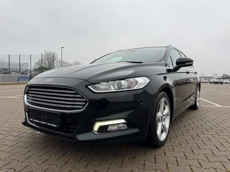 Schwarz Gebraucht 2016 Ford Mondeo Titanium Kombi | 6.499 € (Etwas zu teuer) - Bild 1/4