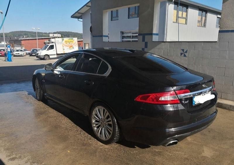 Schwarz Gebraucht 2008 Jaguar XF Premium Luxury Limousine | 4.500 € (Fairer Preis) - Bild 1/4