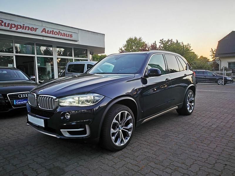 Blau Gebraucht 2014 BMW X5 Sport Line SUV | 20.900 € (Fairer Preis) - Bild 1/4
