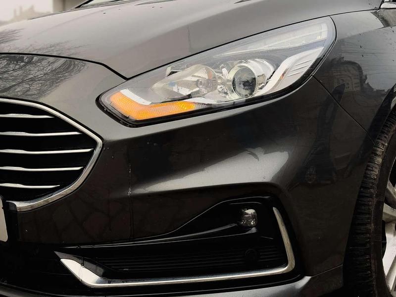 Gebraucht Ford S-MAX Titanium 150 PS (110 kW) 2021 Magneticgrau (metallic) Van / Kleinbus