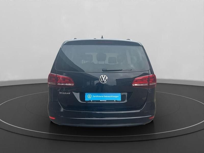 Gebraucht VW Sharan United 150 PS (110 kW) 2021 Schwarz Van / Kleinbus