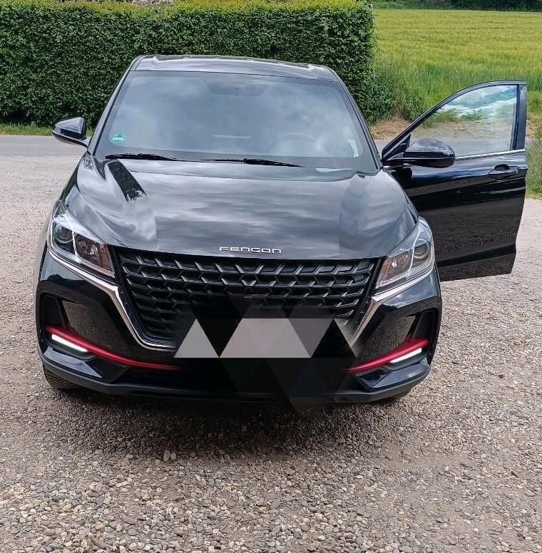 Schwarz Gebraucht 2023 DFSK Fengon SUV | 12.250 € (Superpreis) - Bild 1/4