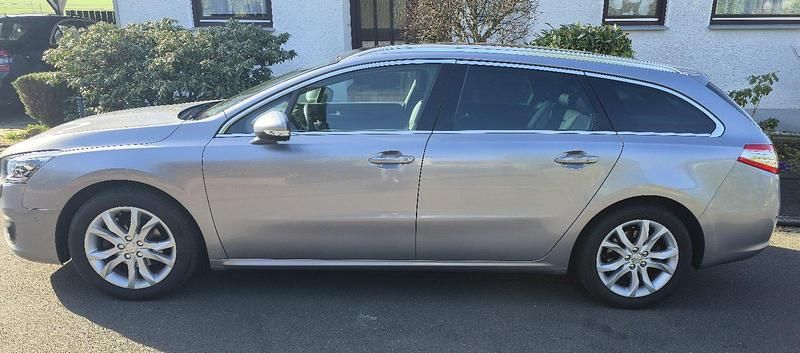 Gebraucht Peugeot 508 Allure 120 PS (88 kW) 2017 Grau Kombi
