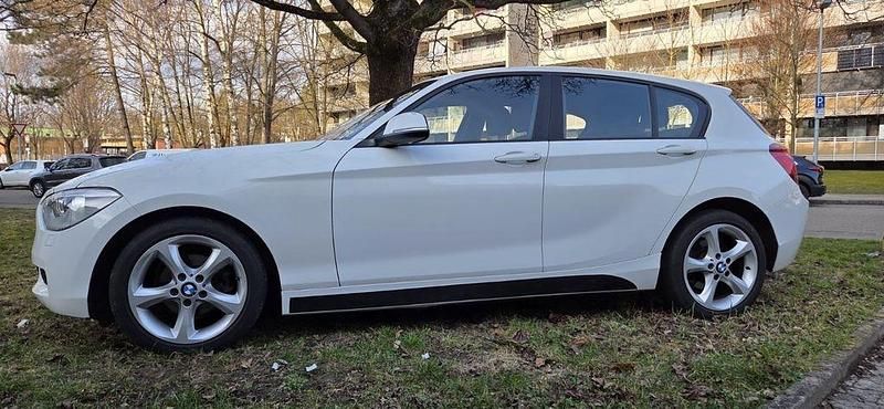 Gebraucht BMW 116 136 PS (100 kW) 2012 Weiß Kleinwagen