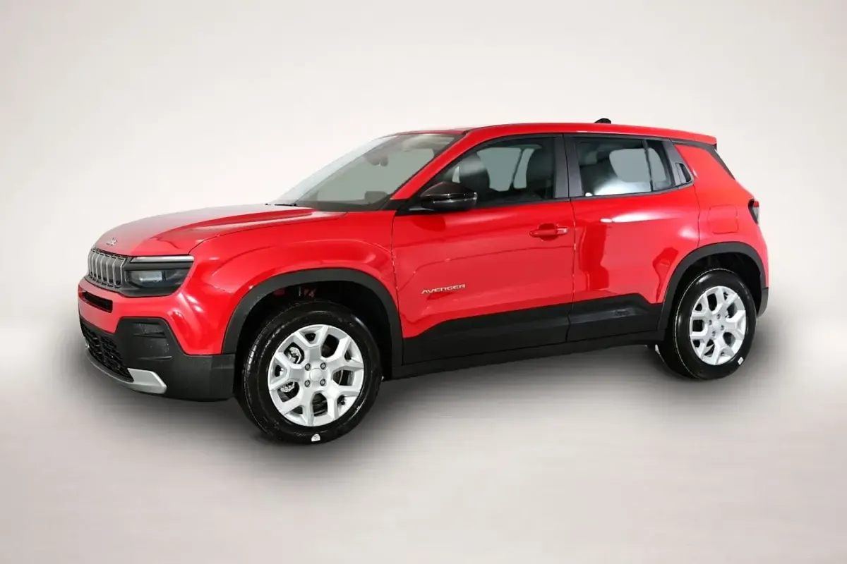 Gebraucht Jeep Avenger Altitude 101 PS (74 kW) 2025 Rot SUV