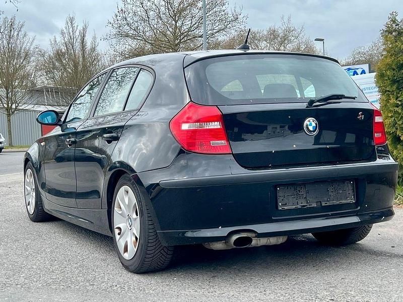 Gebraucht BMW 116 Advantage 122 PS (89 kW) 2008 Schwarz Kleinwagen
