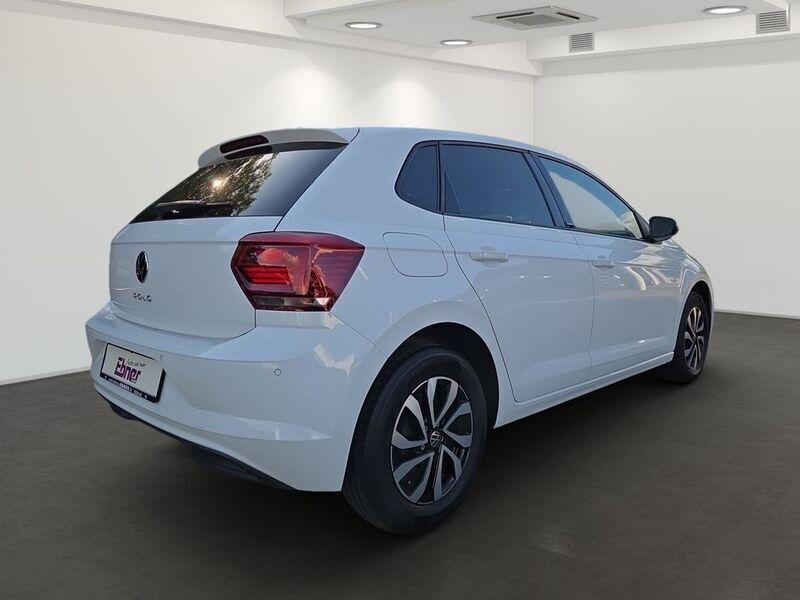 Gebraucht VW Polo Comfortline 96 PS (70 kW) 2021 Pure white Limousine