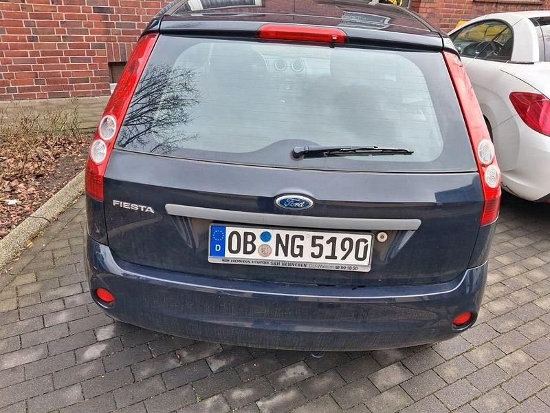 Gebraucht Ford Fiesta Style 60 PS (44 kW) 2007 Blau Kleinwagen